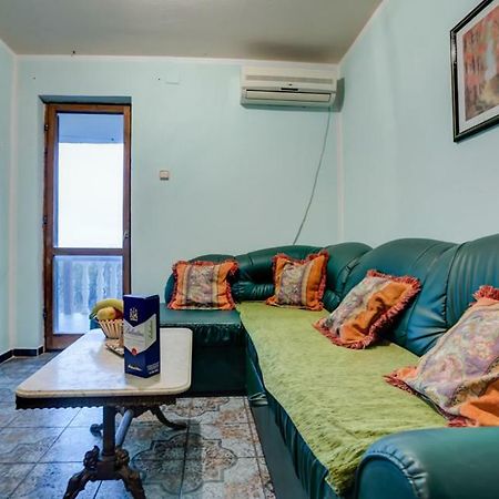 Sunny Hostel Будва Экстерьер фото