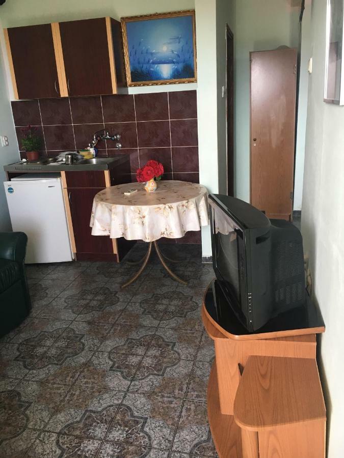 Sunny Hostel Будва Экстерьер фото
