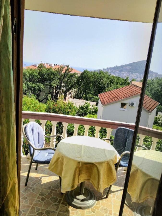 Sunny Hostel Будва Экстерьер фото